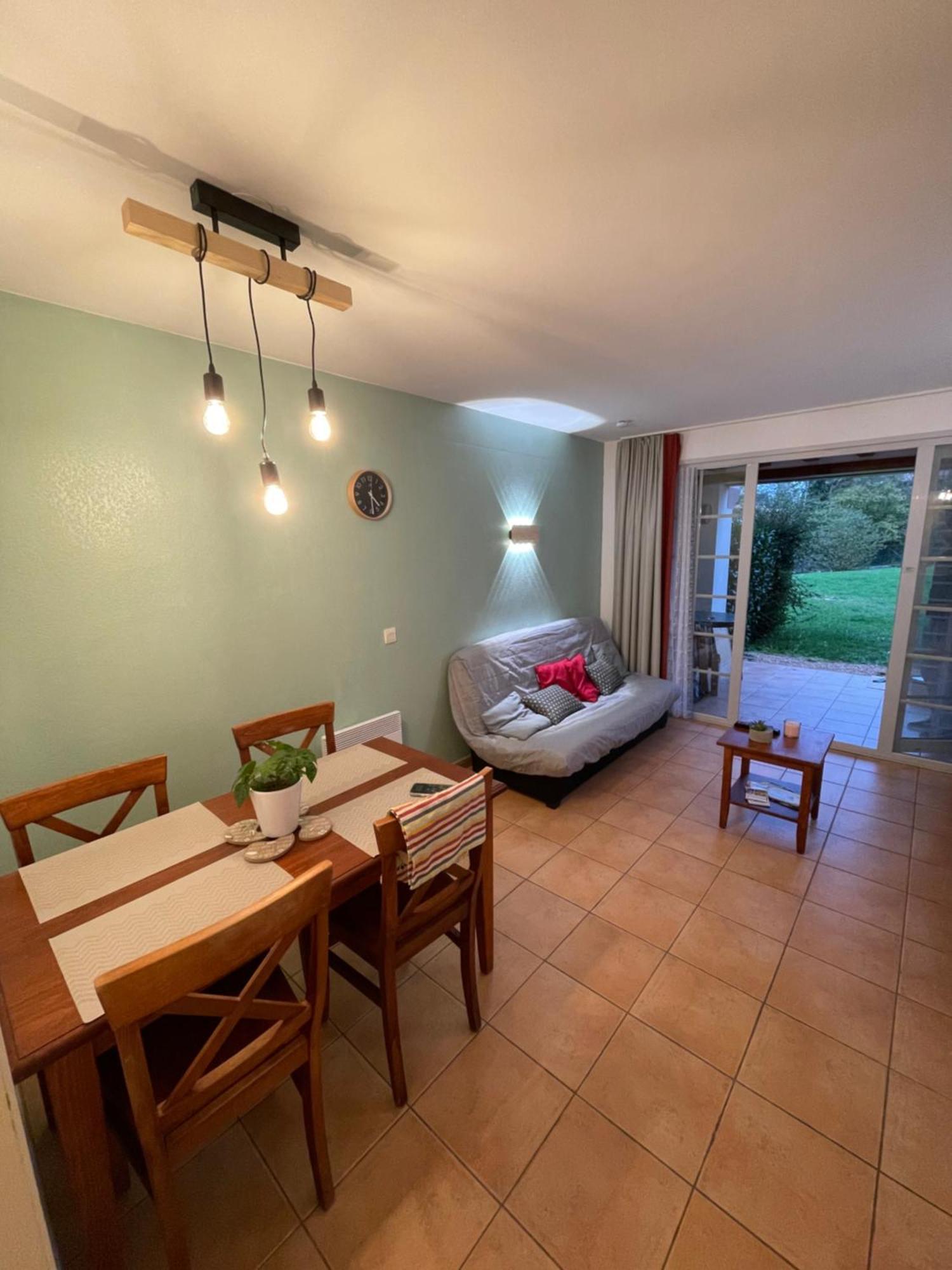 Sejour 4 Personnes - Pays Basque Uhart-Cize Exterior foto